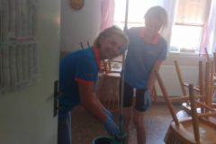Dobrovoľnícke aktivity u nás - teambuilding menežmentu Tesca