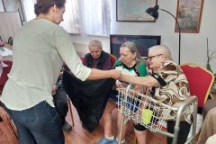 Spomienková terapia - tradičné ľudové odevy